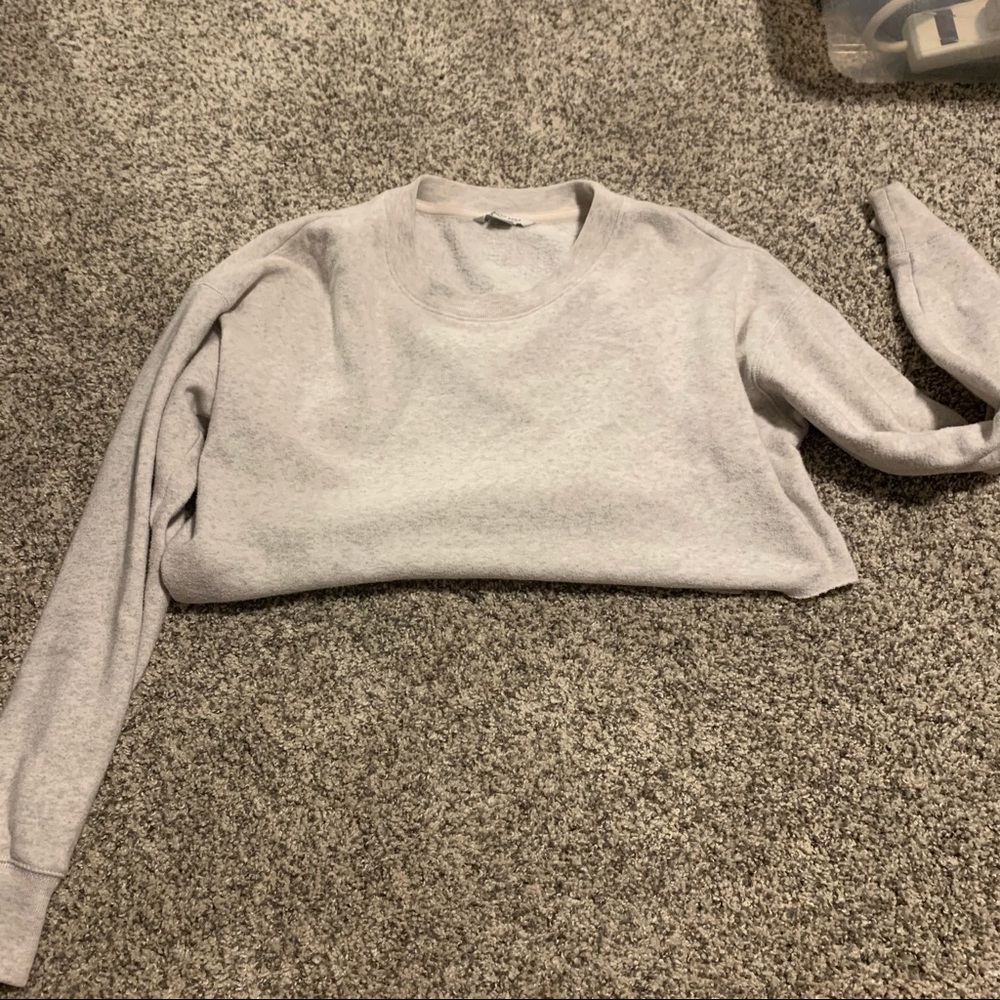 cropped american eagle sweater
